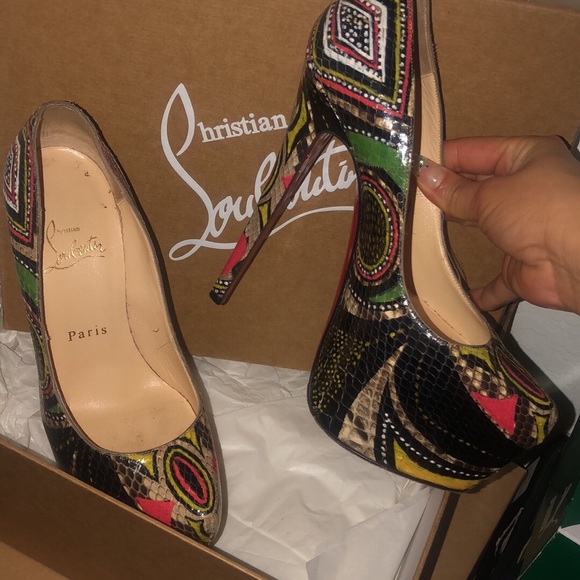 Christian louboutin original custom painted - Picture 5 of 6